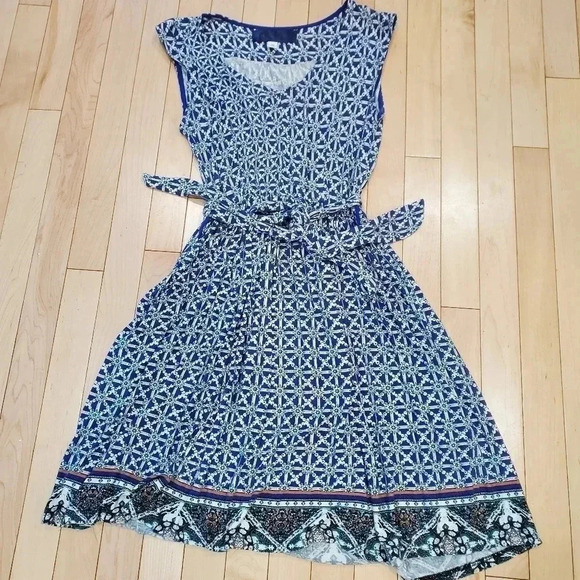 Blue patterned dress geometric size medium - Picture 1 of 7